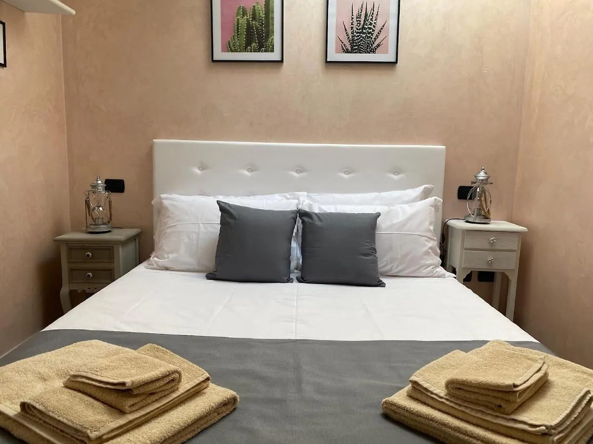 Casamartanavigli Apartment Milan
